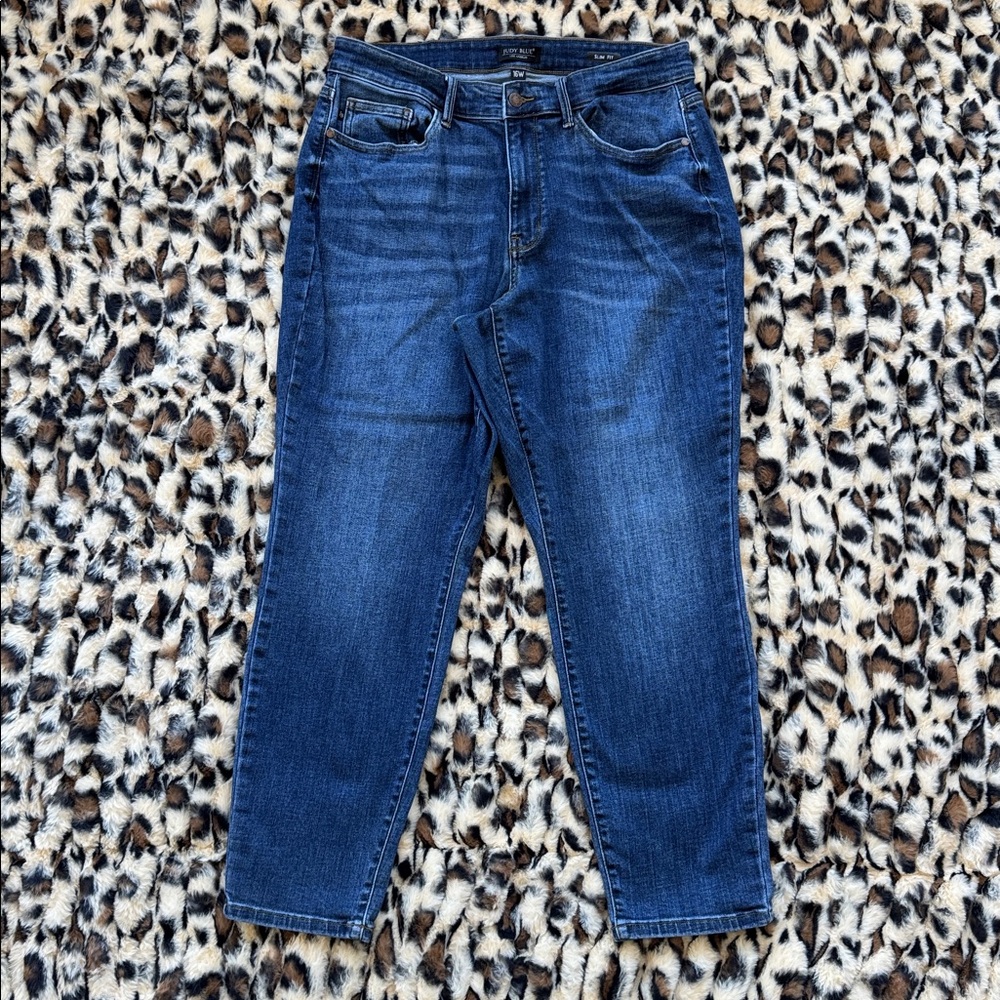 Classic High-Rise Dark Wash Women’s Jeans - Blue - Picture 5 of 10